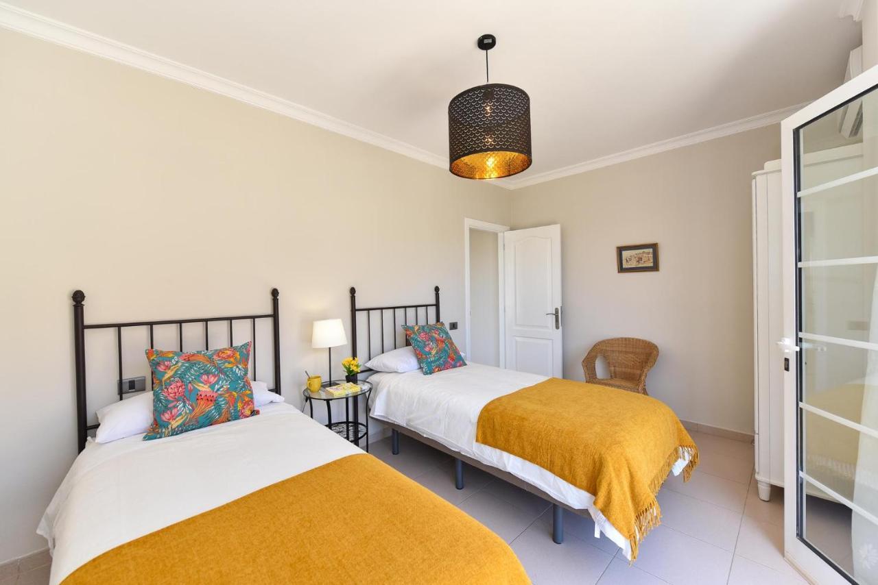 Penthouse Daniela In Puerto Mogan IX Apartment ปวยร์โต เด มอแกน ภายนอก รูปภาพ